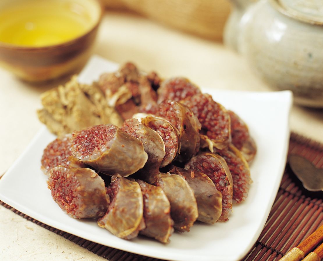 Sundae, or Korean sausage, has roots in Mongolian cuisine.