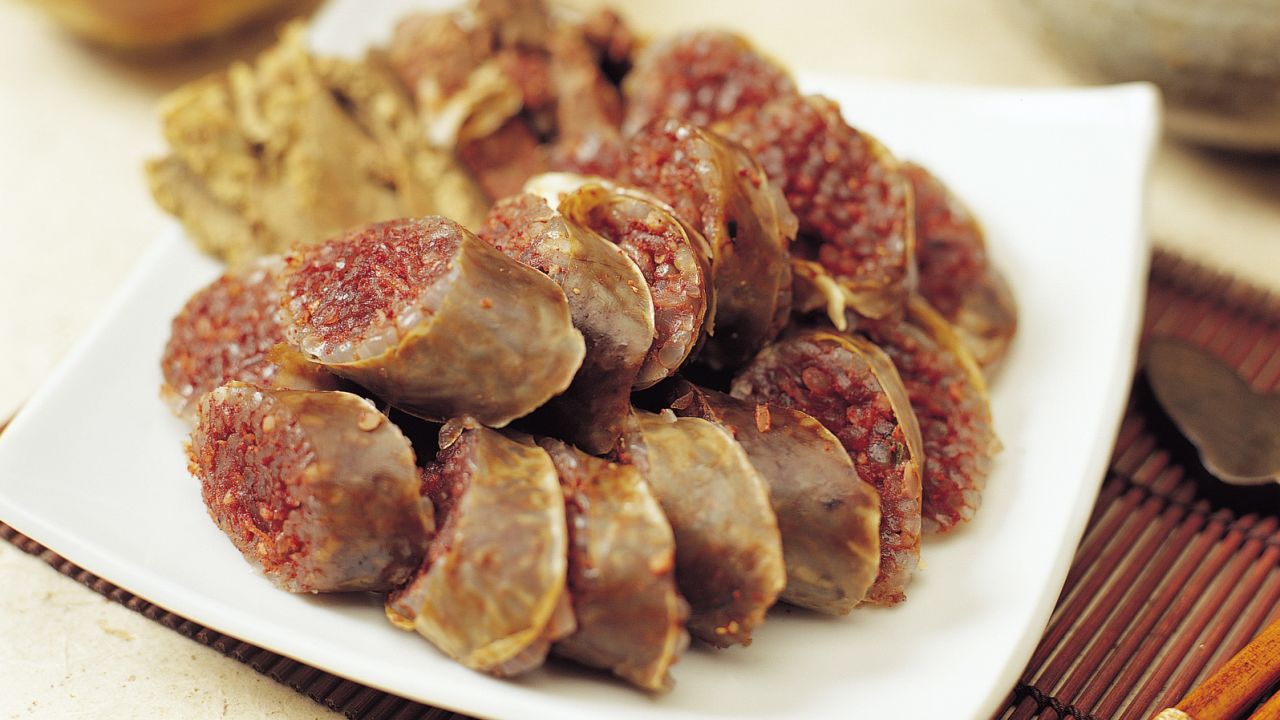 Sundae, or Korean sausage, has roots in Mongolian cuisine.