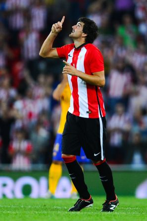 Mikel San Jose put Athletic ahead in the first leg of the Spanish Super Cup as he latched on to a headed clearance by visiting keeper Marc-Andre ter Stegen and fired a spectacular volley from the center circle.  
