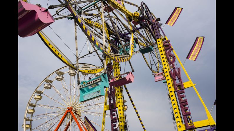 There are 19 rides at the fair, according to the fair website. 