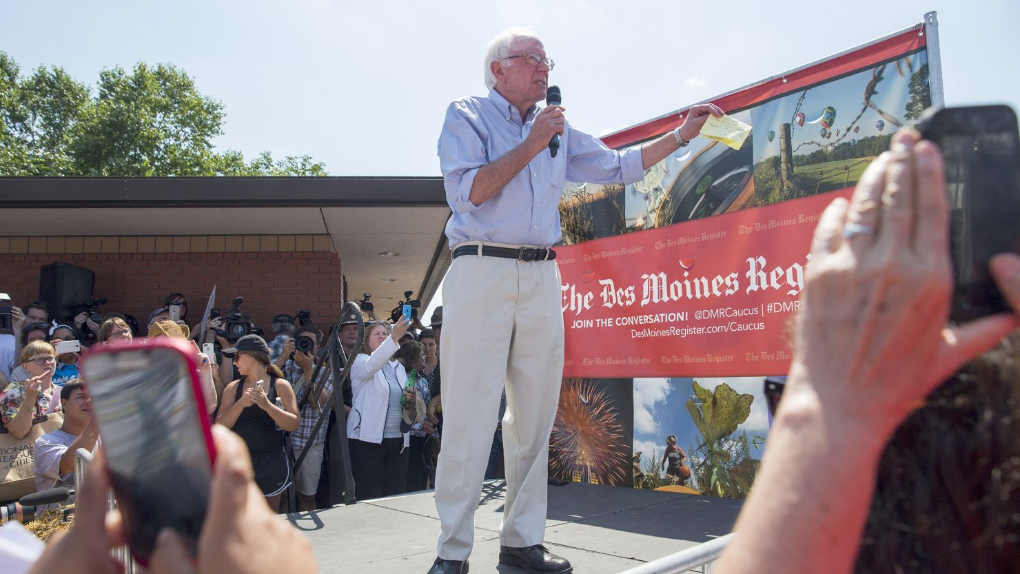 iowa state fair bernie sanders