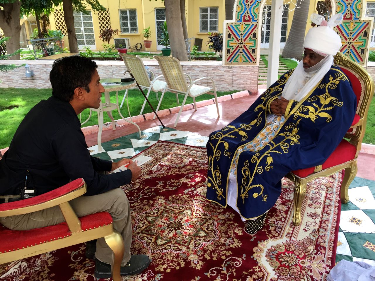 CNN's Dr. Sanjay Gupta talks to the Emir of Kano. The Emir has been instrumental in changing people's attitudes toward the vaccine in the northern Nigerian state. 