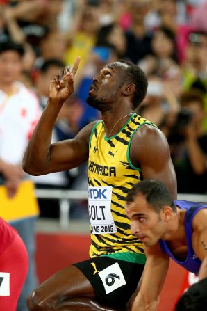 Defending champion Usain Bolt ran 9.96 seconds as he won the seventh and final 100 meters heat at Beijing National Stadium on Saturday. 