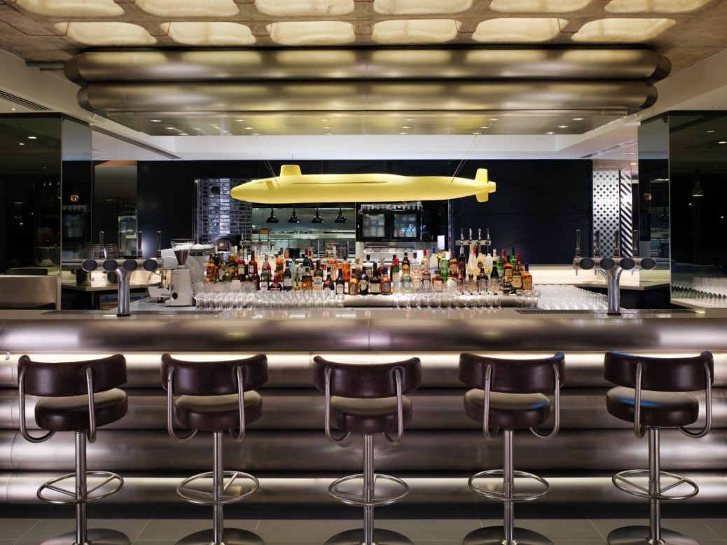 <a href="https://www.morganshotelgroup.com/mondrian/mondrian-london/eat-drink/Dandelyan" target="_blank" target="_blank">Dandelyan</a> won best bar in the <a href="http://restaurantandbardesignawards.com/" target="_blank" target="_blank">Restaurant and Bar Design Awards. </a><br /><br />The bar, housed in the recently refurbished Mondrian London hotel, was conceived by Tom Dixon's Design Research Studio. Originally designed by American architect Warren Platner in the 1970s, the hotel looms over the Thames and is said to be a contemporary reflection on the golden age of transatlantic travel.