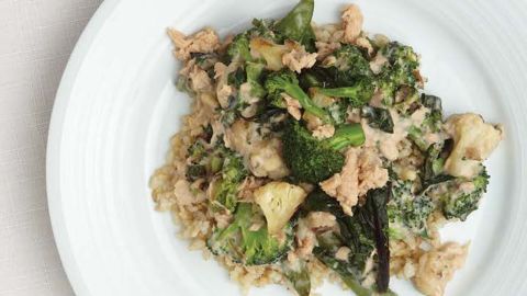 <a href="http://www.cnn.com/2015/09/03/health/deliciousness-over-rice-recipe/index.html"><strong>CLICK HERE FOR PRINTABLE RECIPE</strong></a><br /><br />Winning recipe from 2015 Health Lunchtime Challenge: Deliciousness over rice, submitted by 10-year-old Sable Scotton of Alaska