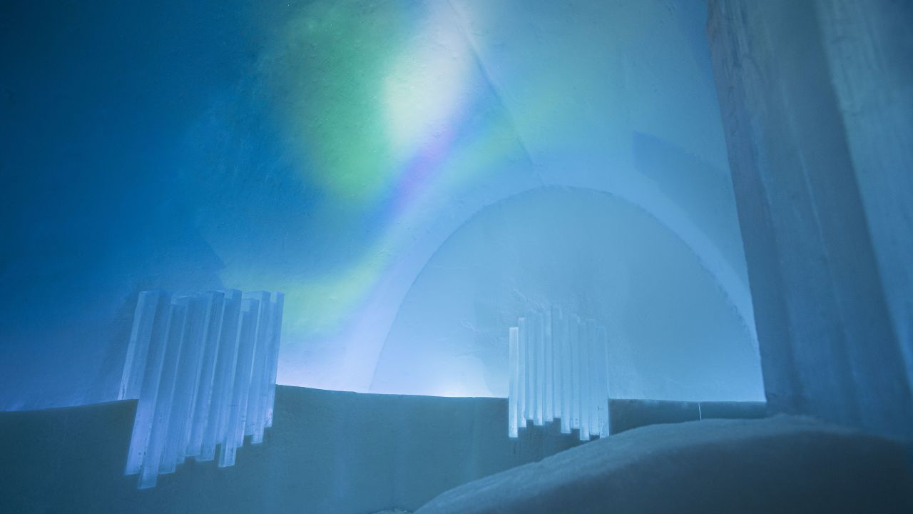 To ensure guests don't miss the Northern Lights, there's a special auroral alarm. 