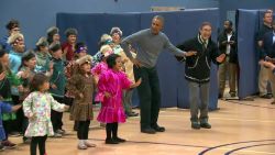 obama dances children alaska_00002402.jpg