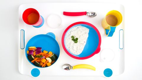 Eatwell tableware set, designed for patients of cognitive impairments, such as Alzheimer's disease