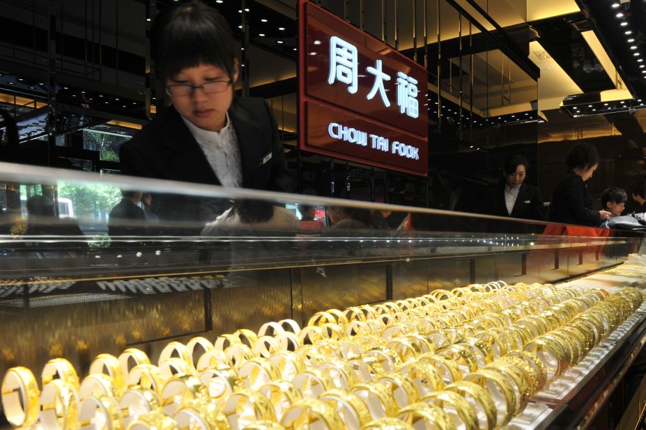 In 2010, Hong Kong's largest jeweler, Chow Tai Fook, acquired the Cullinan Heritage. The company successfully bid $35.3 million for the 507-carat rock. It's the highest sale price ever achieved for a rough diamond. 