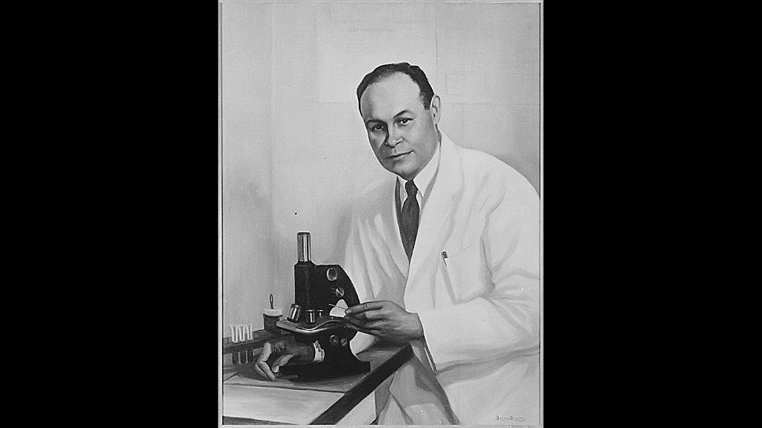 Who discovered plasma in blood? "<a href="http://www.biography.com/people/charles-drew-9279094" target="_blank" target="_blank">Charles Drew. </a>He discovered that the plasma could be dried and then reconstituted when needed. His research served as the basis of his doctoral thesis, 'Banked Blood,' and he received his doctorate degree in 1940. Drew became the first African-American to earn this degree from Columbia."<br />