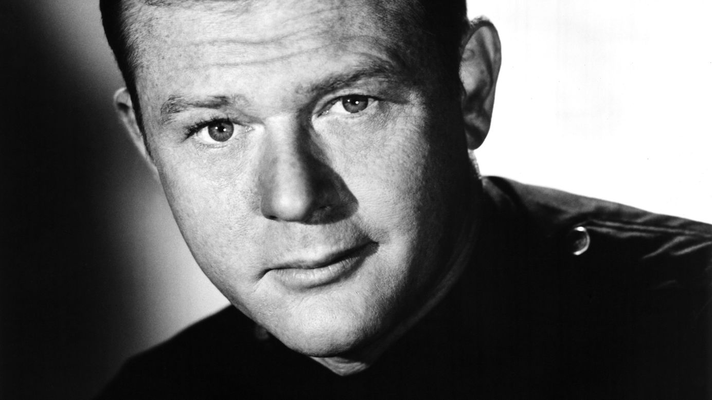 <a href="http://www.cnn.com/2015/09/07/entertainment/martin-milner-actor-obit-feat/index.html" target="_blank">Martin Milner</a>, who starred in the hit '60s and '70s TV shows "Adam 12" and "Route 66," died September 6, according to Los Angeles Police Chief Charlie Beck. He was 83.