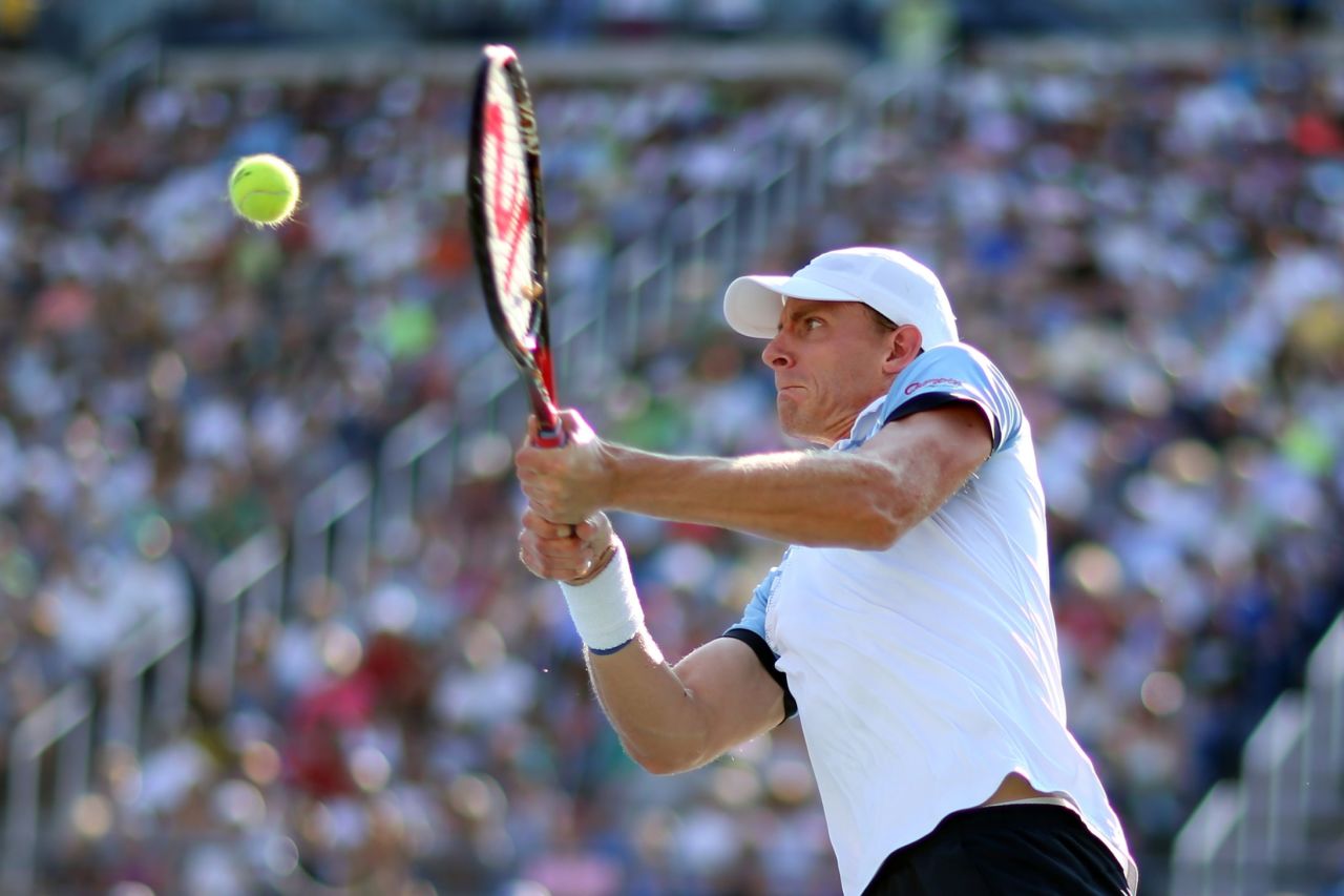 South Africa's Anderson returns a shot to Murray during their match on day eight of the U.S. Open. Anderson tallied 20 aces by the fourth set, at service speeds of 138mph.  