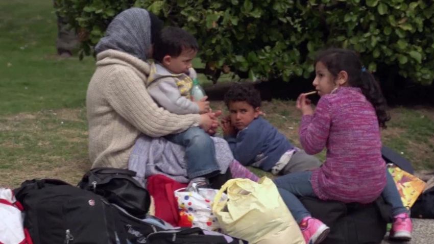 uruguay syrian refugees romo pkg_00010309.jpg