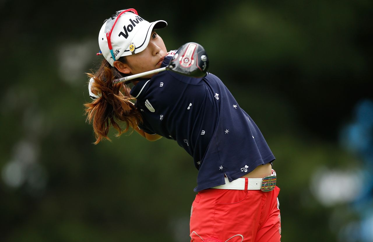 Mi Hyang Lee of South Korea joined Lexi Thompson at the top of the leaderboard with a birdie at the final hole. 