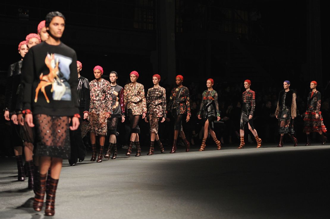 LVMH conserve Riccardo Tisci à la tête de Givenchy - Toutelaculture