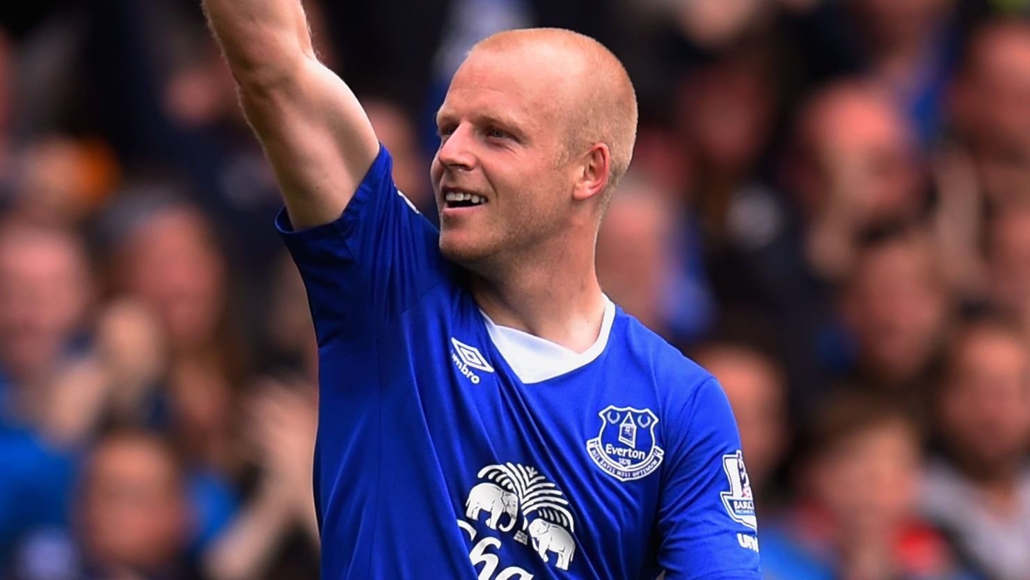 Steven Naismith of Everton celebrates scoring his hat trick goal against Chelsea in Everton's 3-1 win at Goodison Park. 