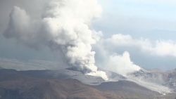 NS Slug: JAPAN: MOUNT ASO ERUPTS (AERIALS)  Synopsis: Japan's Mount Aso erupts.  Video Shows: Eruption of Mount Aso in Japan (Aerials)    Keywords: JAPAN VOLCANO ERUPTS ERUPTION