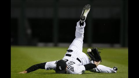 Chicago White Sox right fielder Trayce Thompson loses the ball during a game against the Oakland Athletics on Monday, September 14.