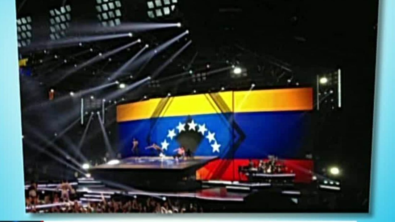 cnnee show madonna venezuelan flag_00002822.jpg