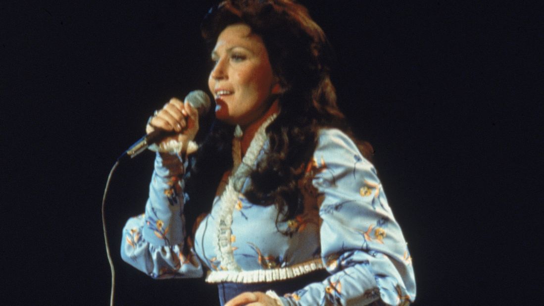 The famed country singer, seen here in 1980, has won almost every award there is, but her singing career went into decline in the '80s and '90s. 