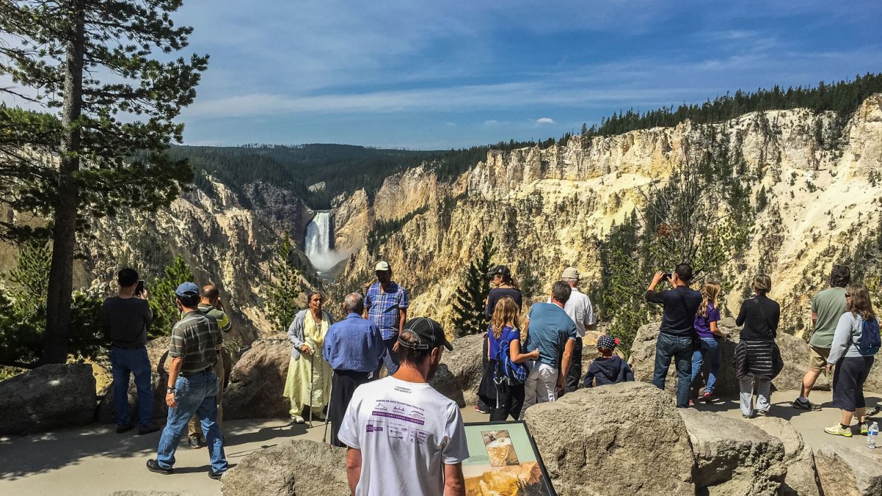 The falls flow into the Grand Canyon of the Yellowstone that holds almost a dozen viewpoints for the canyon and waterfalls.