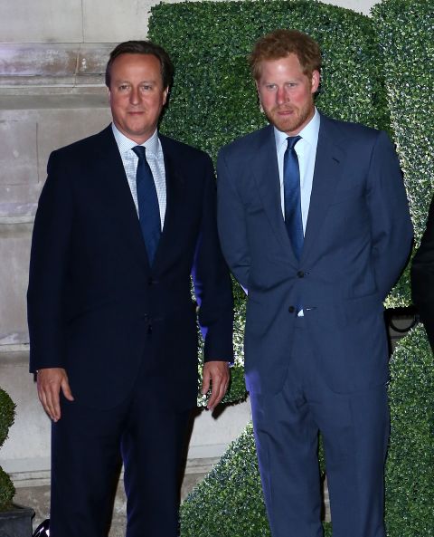 British Prime Minister David Cameron and Prince Harry attended Thursday's gala to welcome some of the world's best rugby players who will take part in the six-week tournament.