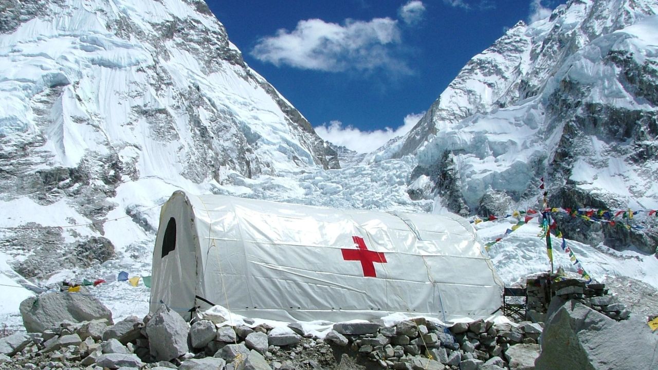 Before Everest ER, there was no medical presence on Everest. Only a couple of operational helicopters were capable of airlifting people with injuries to clinics. 