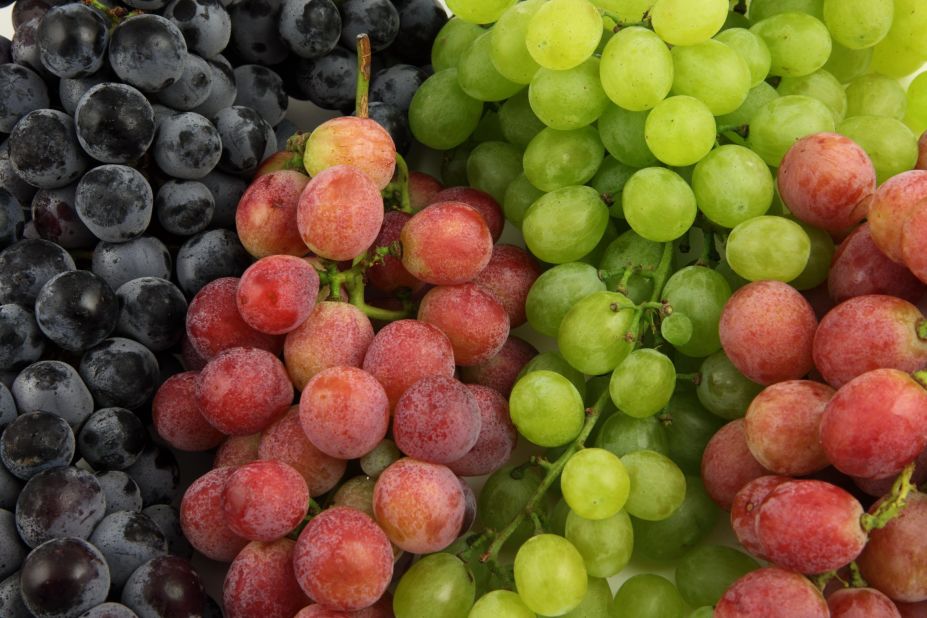 Grapes account for 2.8% of kids' fruit intake, according to a recent study.