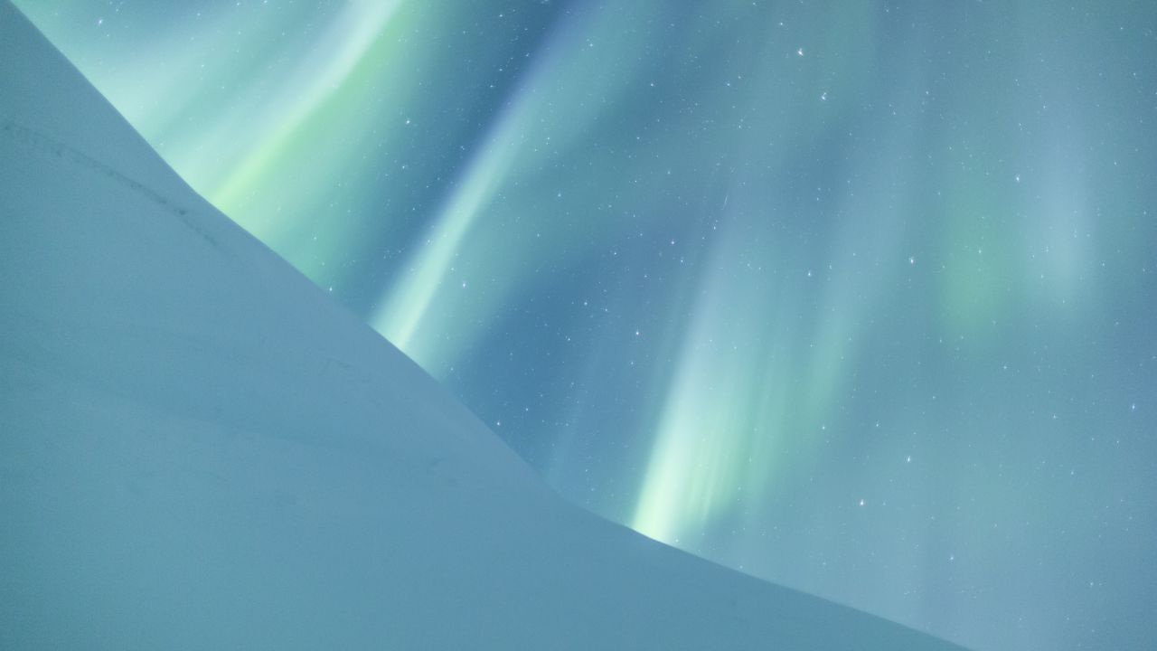 <strong>Aurorae category winner:</strong> Jamen Percy, "Silk Skies"
