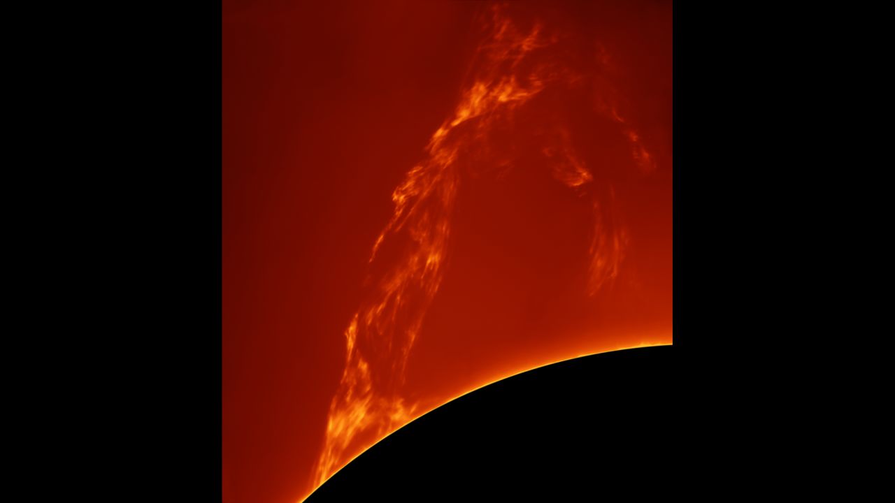 <strong>Sun category winner:</strong> Paolo Porcellana, "Huge Prominence Lift-Off"