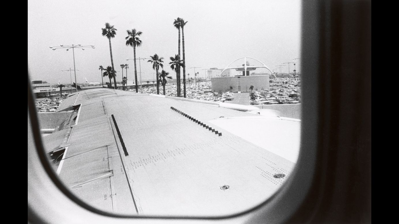 Award-winning photographer Bruce Davidson snapped this shot as he landed in Los Angeles in 1964. He was there on assignment for Esquire magazine, but his pictures were never published and were largely unseen until his new book, <a href="https://steidl.de/Books/Los-Angeles-1964-1416202847.html" target="_blank" target="_blank">"Los Angeles 1964."</a>