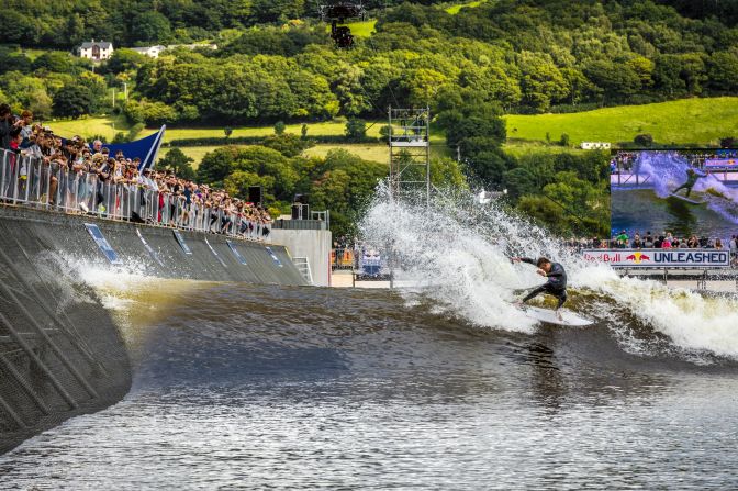 The event was watched by 2,000 eager surf fans in Dolgarrog, Conway, Wales.