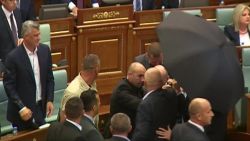 kosovo prime minister egged sot_00001011.jpg