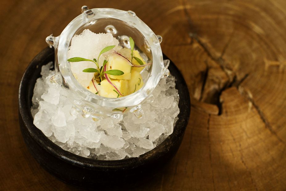 Mani serves exquisite dishes with a Brazilian twist. Chef team Helena Rizzo and Daniel Redondo met while working at famed El Celler de Can Roca in Spain so it's no surprise their cooking is something special. 