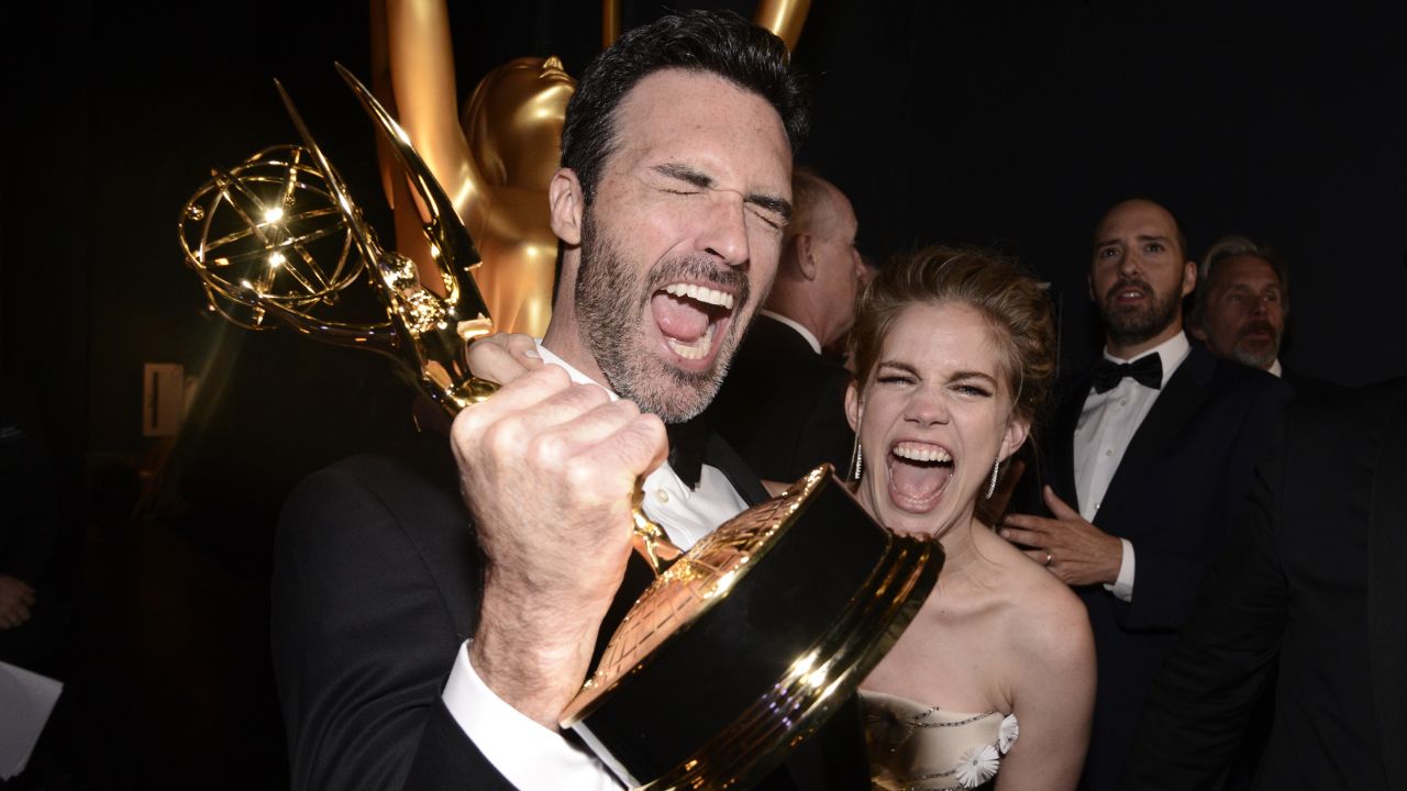 "Veep" stars Reid Scott and Anna Chlumsky celebrate after the television show won the Emmy Award for outstanding comedy series on Sunday, September 20. <a href="http://www.cnn.com/2015/09/20/entertainment/gallery/2015-emmy-awards-winners/index.html" target="_blank">See all major winners</a>