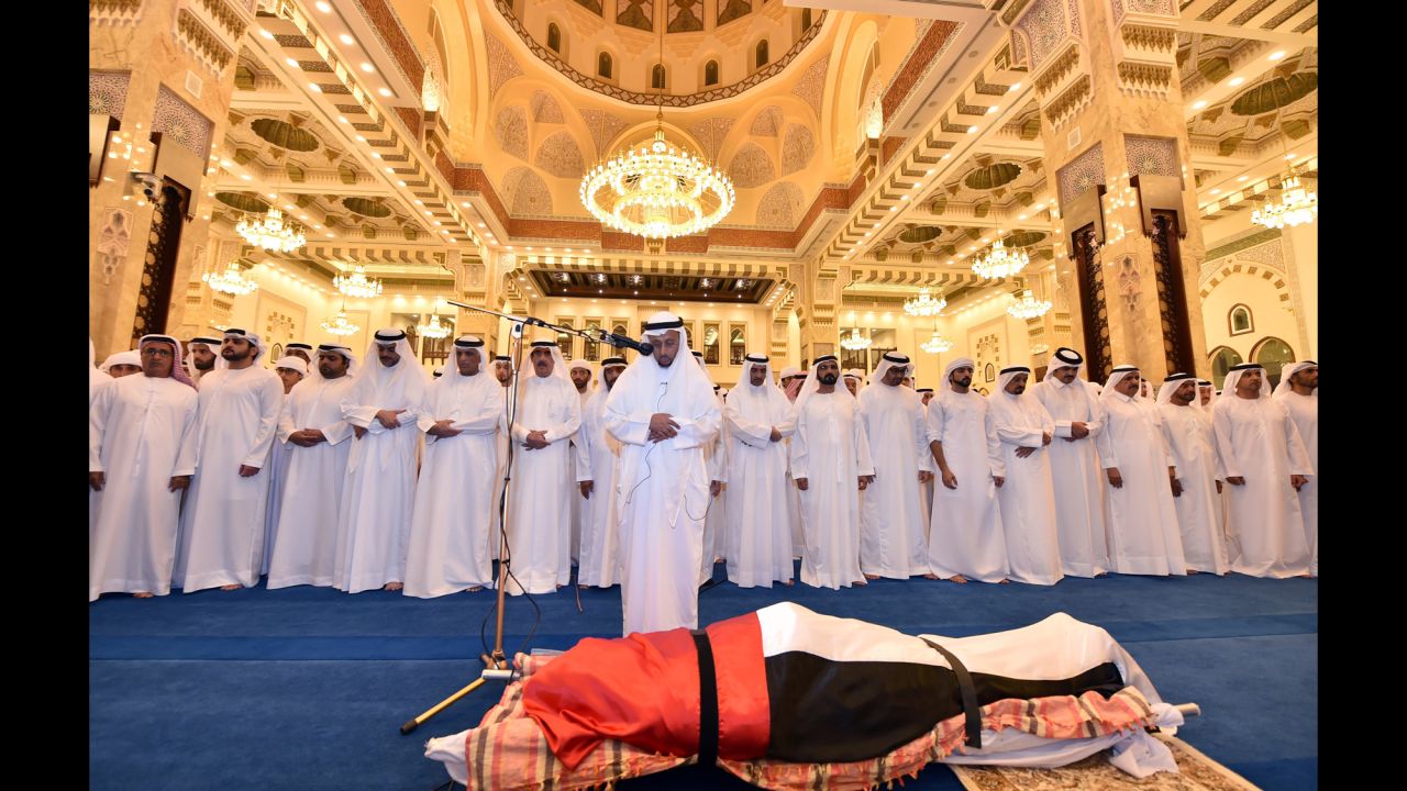 Prayers are performed over the body of <a href="http://www.cnn.com/2015/09/19/middleeast/dubai-ruler-son-dies/" target="_blank">Sheikh Rashid bin Mohammed bin Rashid Al Maktoum</a> on Saturday, September 19. The 34-year-old was the eldest son of Sheikh Mohammed bin Rashid Al Maktoum, the vice president and Prime Minister of the United Arab Emirates. He died of a heart attack, <a href="http://www.wam.ae/en/news/emirates/1395285753497.html" target="_blank" target="_blank">according to the state-run WAM news agency.</a>