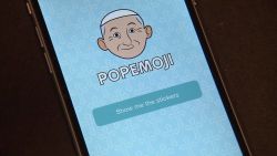 Pope Emoji Mania_00003113.jpg