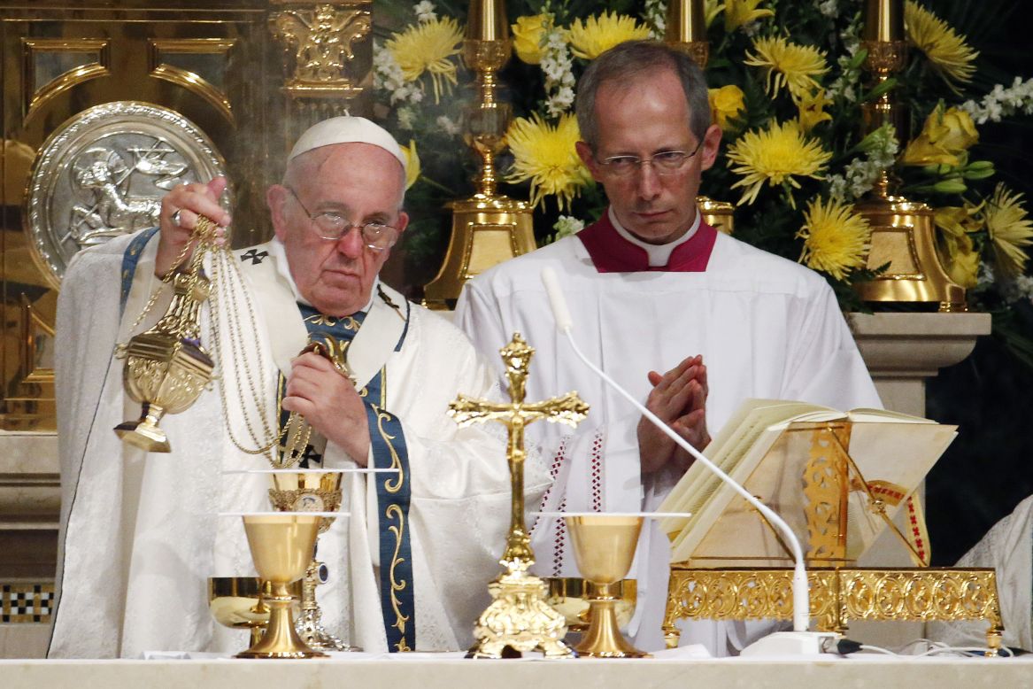 Pope Francis blesses Communion during a Mass at Cathedral Basilica of Saints Peter and Paul, Saturday, September 26, in Philadelphia. 