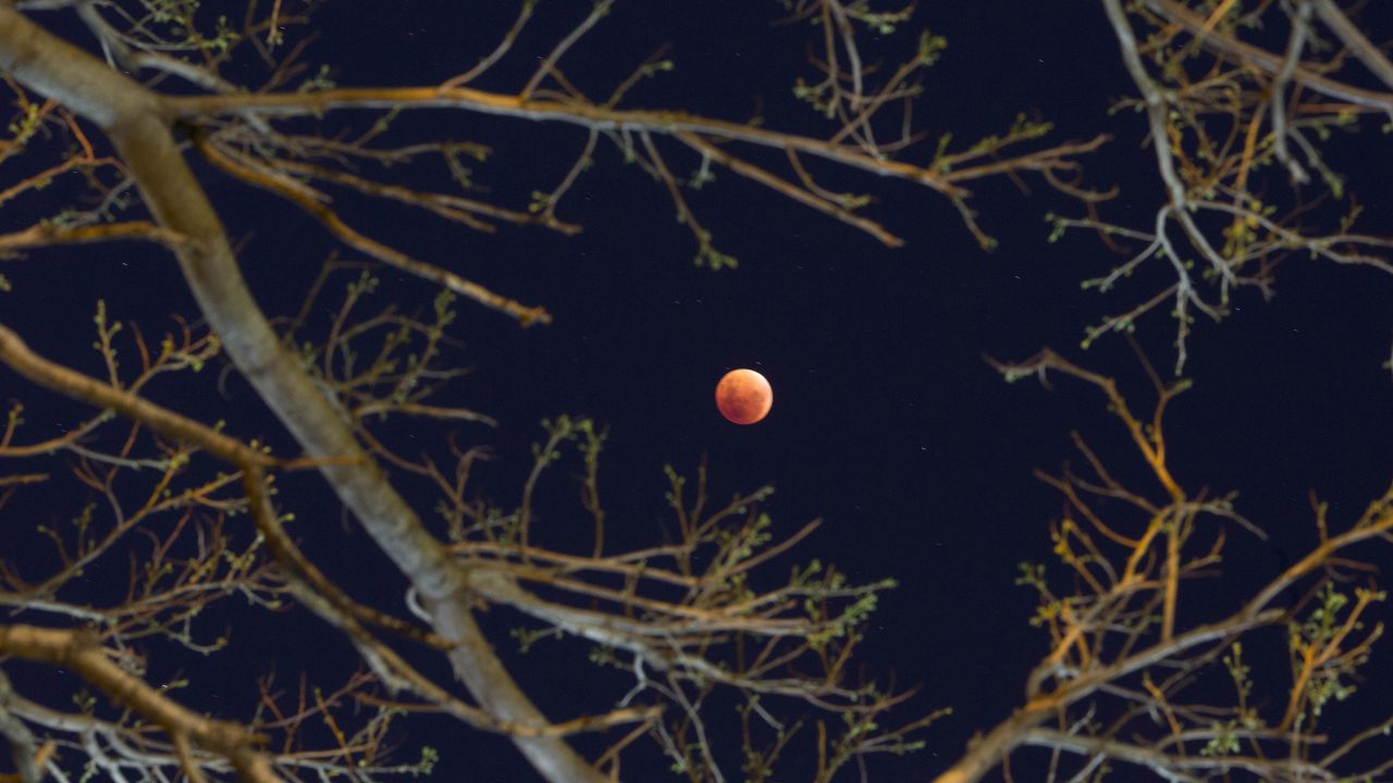 The supermoon is shown in Buenos Aires.