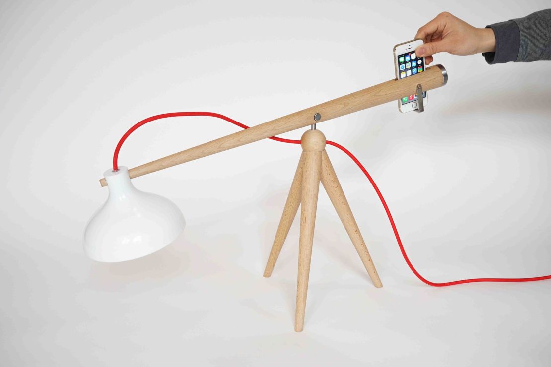 Balance lamp designed by Yuue. 