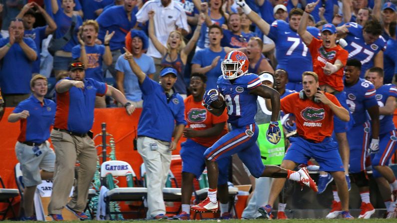Florida wide receiver Antonio Callaway runs down the sideline to score what proved to be the game-winning touchdown against Tennessee on Saturday, September 26. The <a href="index.php?page=&url=http%3A%2F%2Fbleacherreport.com%2Farticles%2F2572483-florida-scores-gw-td-against-tennessee-in-final-minute-on-clutch-4th-and-14-play" target="_blank" target="_blank">improbable 63-yard score</a> came on fourth-and-14 with just 1:26 remaining in the game. Florida held on to win 28-27 -- its 11th consecutive victory against Tennessee.