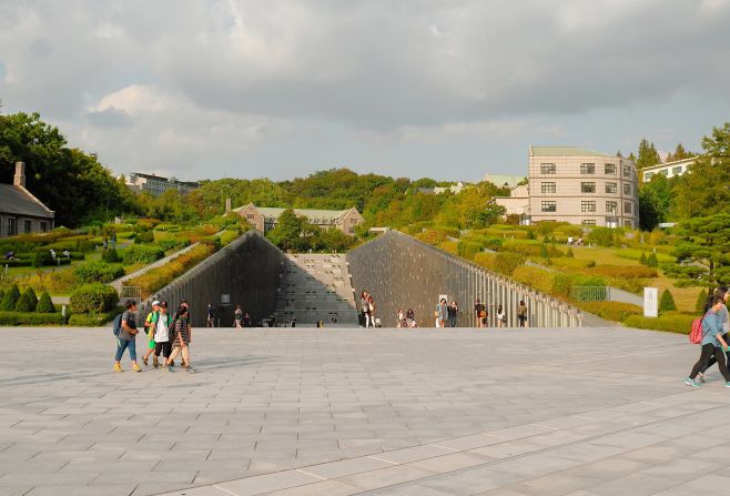 Completed in 2008, the university campus attempts to fuse the urban and natural space together. 