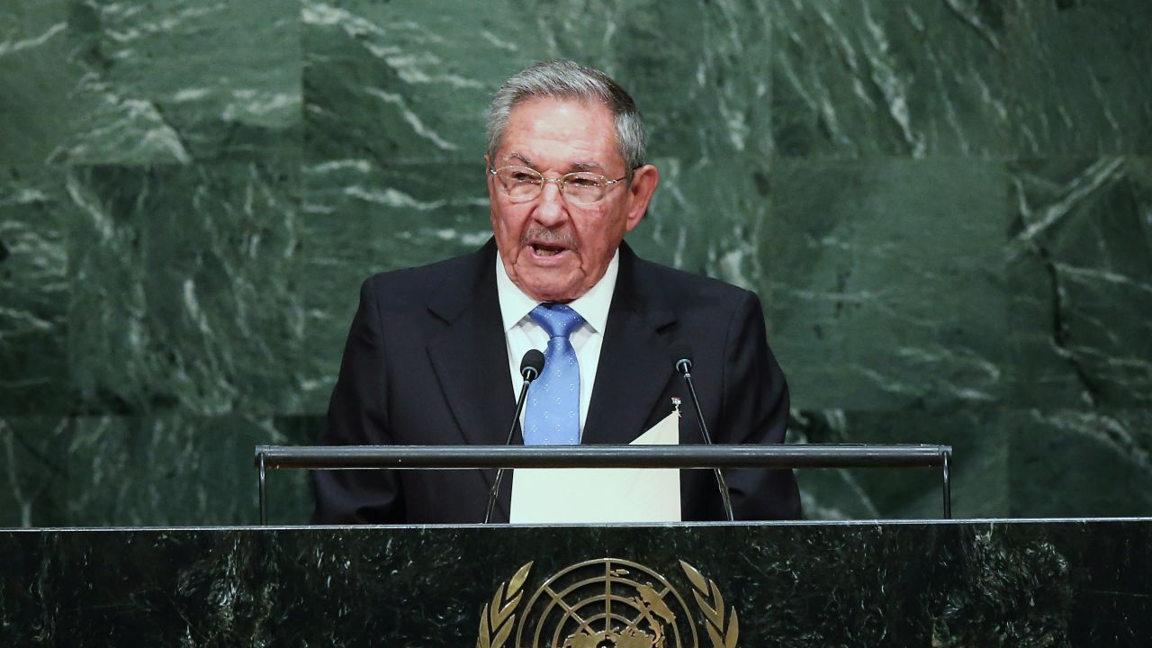 NEW YORK, NY - SEPTEMBER 28:  Cuban President Raul Castro addresses the United Nations General Assembly on September 28, 2015 in New York City. World leaders gathered for the 70th session of the annual meeting.  (Photo by John Moore/Getty Images)