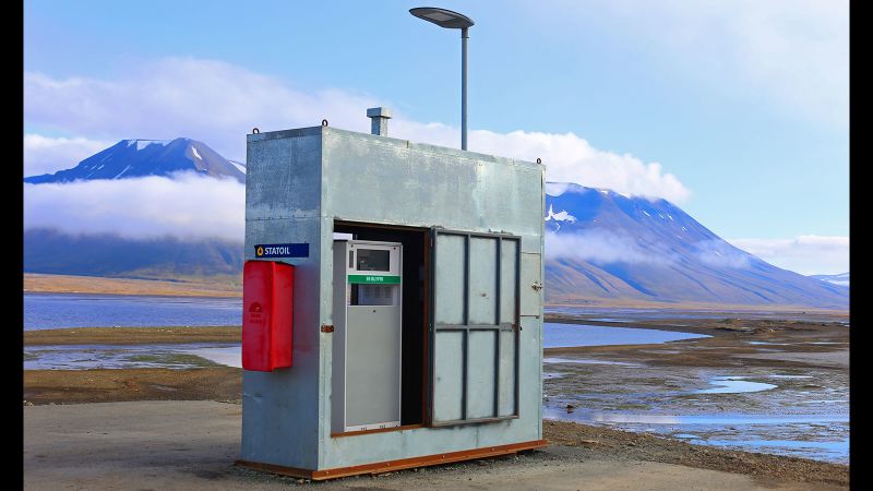 University Centre Svalbard: The Northernmost University | CNN