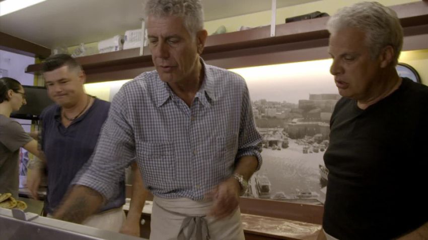 marseille pizza truck bourdain ripert parts unknown_00000702.jpg