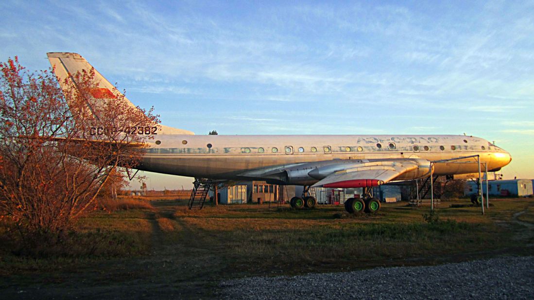 Before long, Karmanova heard of an old Tupolev rusting away at her local aerodrome at Berdsk, near Novosibirsk. 