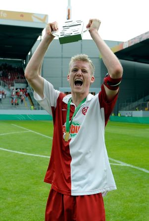 After a career-ending injury, Tuchel moved into coaching. He made his name as a youth coaching at Mainz, winning the league with a team that contained future German World Cup winner Andre Schurrle.