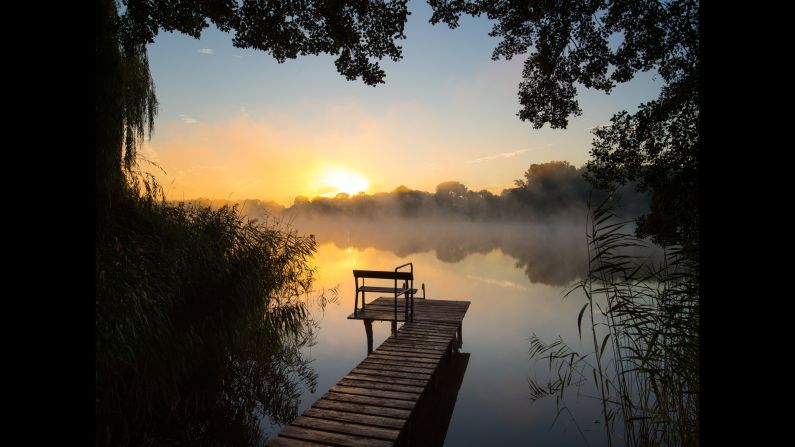 Hohenjesarscher See is a lake in Germany's Brandenburg region. They take the natural world seriously here: The area's home to 11 nature parks and three biosphere reserves. 