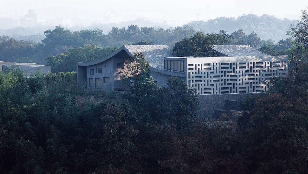 The San-He Residence in Sifang Art Park was designed by Chinese architect Wang Shu. It was inspired by a traditional Chinese courtyard house.