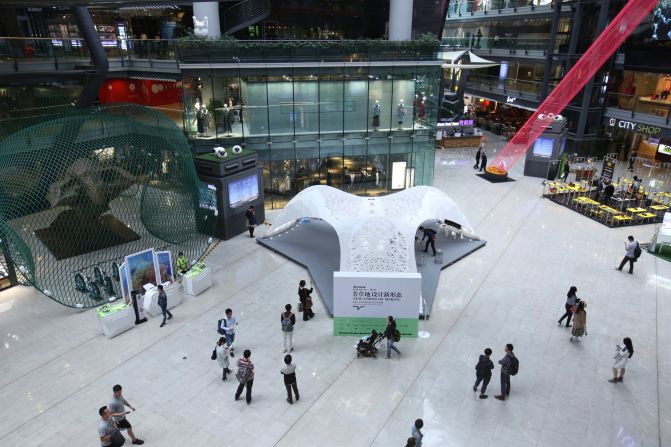 Vulcan, a volcanic-shaped white structure conceived by the Laboratory for Creative Design is comprised of 1,100 separate 3D printed units, making it one of the world's largest 3D printed architectural models. The installation was hosted by Parkview Green, a mixed-use complex and one of the sites of Beijing Design Week. 